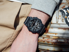 Casio a lancé les montres GA-010-1A1 (ci-dessus) et GD-010-1A1 en Europe. (Source de l&#039;image : Casio)