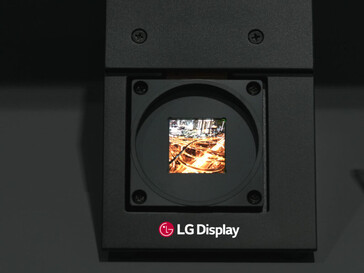 1.écran OLED de 3 pouces. (Image : LG Display)