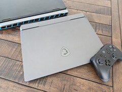 Le MSI Vector 16 HX rafraîchit le puissant ordinateur portable de jeu de 2024 avec le dernier matériel d&#039;Intel et de Nvidia. (Ci-dessus, le MSI Vector 16 HX de 2024.) (Source de l&#039;image : Notebookcheck)