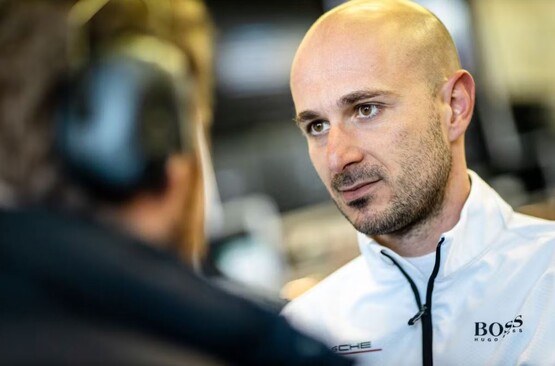 Lars Kern, pilote de développement Porsche, sur le circuit du Nürburgring. (Source de l'image : Porsche)