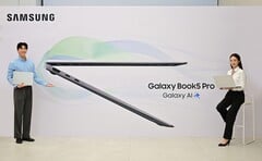 Le Galaxy Book 5 Pro. (Source de l&#039;image : Samsung)