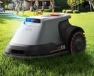 La première tondeuse robot d'Anker, l'Eufy E18, est lancée pour la saison de jardinage 2025. (Source de l'image : Eufy)