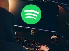 Les cybercriminels tentent d&#039;attirer les utilisateurs de Spotify vers des sites Web frauduleux par le biais de listes de lecture trompeuses et de podcasts de spam. (Source de l&#039;image : Pexels / Anete Lusina)