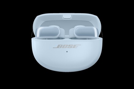 Écouteurs Ultra Open de Bose - Bleu pierre de lune. (Source de l'image : @MysteryLupin)