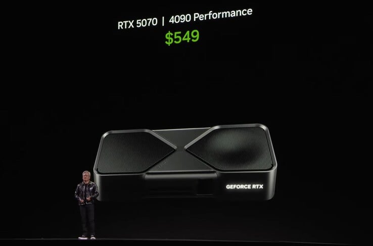 Jensen Huang dévoile la RTX 5070 avec les performances de la RTX 4090. (Source de l'image : Nvidia)