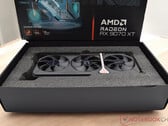 AMD offre cinq de ses dernières cartes graphiques Radeon (source d'image : Notebookcheck)