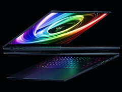 Le dernier Razer Blade 16 est doté d&#039;un clavier redessiné et d&#039;un nouveau matériel interne. (Source de l&#039;image : Razer)