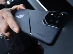 Le ROG Phone 9 FE d&#039;Asus pourrait être équipé du Snapdragon 8 Gen 3 (photo du 8 Pro, source : Asus)