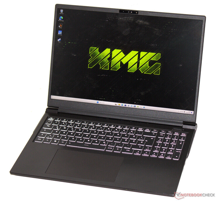 XMG Pro 16 Studio