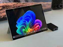 Revue de presse : Microsoft Surface Pro Copilot+. Appareil d'examen fourni par :