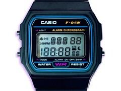 Le Sensor Watch Pro est destiné aux montres Casio F-91W et A158W. (Source de l&#039;image : Crowd Supply)