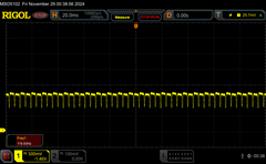 8/10 luminosité : 240 Hz DC Dimming