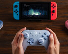 Le 8BitDo Ultimate 2C Bluetooth mesure 147 x 103 x 61 mm et pèse 225 g. (Source : 8BitDo)