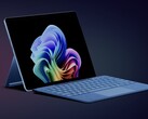 La Surface Pro, basée sur l'architecture ARM, est équipée d'une puce Snapdragon Elite X à 12 cœurs et rivalise avec les MacBooks de la série M de Apple. (Source : Microsoft)