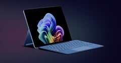 La Surface Pro, basée sur l&#039;architecture ARM, est équipée d&#039;une puce Snapdragon Elite X à 12 cœurs et rivalise avec les MacBooks de la série M de Apple. (Source : Microsoft)