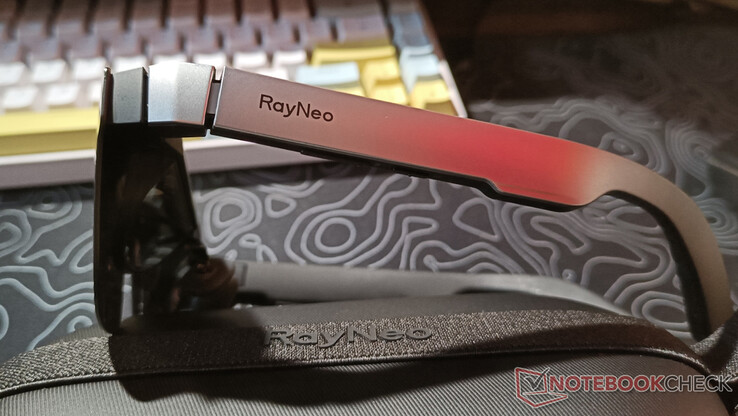 Bras réglable du RayNeo Air 2s (Image source : Notebookcheck)