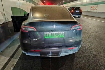 Dégâts causés par la Tesla Model Y. (Source de l'image : @Tslachan)