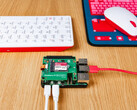 Le kit SSD Raspberry Pi peut encore être acheté sous forme de HAT chez certains détaillants. (Source de l'image : Raspberry Pi Foundation)