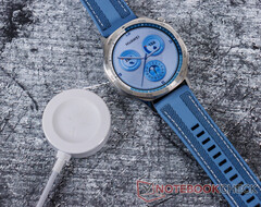 Huawei commercialise la Watch GT 5 en deux tailles et plusieurs finitions. (Source de l&#039;image : Notebookcheck)