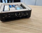 Sapphire a présenté un nouveau mini PC équipé d'AMD (source d'image : Computerbase)