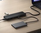 L'adaptateur multiport USB-C triple affichage de Satechi 13-en-1 est depuis peu disponible en magasin. (Source de l'image : Satechi)