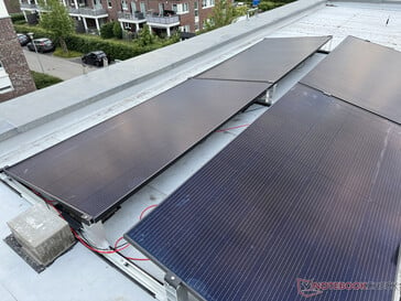 Quatre panneaux solaires en service