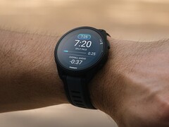 La Garmin Forerunner 165 reçoit la version bêta 20.21. (Source de l&#039;image : Garmin)