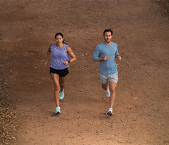 La nouvelle mise à jour de Garmin pour la Forerunner 165 est dépourvue de certaines des fonctionnalités qu&#039;elle offre aux autres modèles Forerunner. (Source de l&#039;image : Garmin)