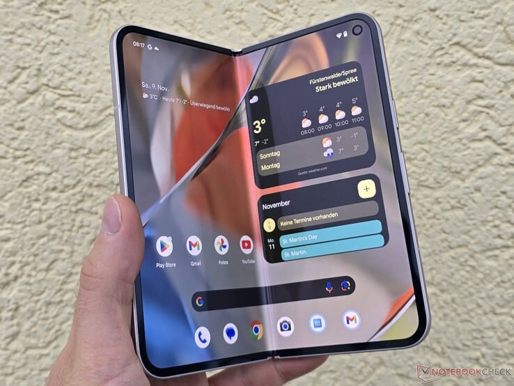 Google Pixel 9 Pro Fold smartphone Notebookcheck avis (source image : Marcus Herbrich)