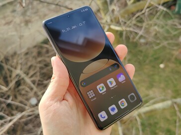 Smartphone de test Realme GT7 Pro (Image source : Marcus Herbrich)