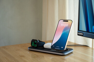 Le Trio Wireless Charging Pad de Satechi vous permet de recharger jusqu'à 3 appareils simultanément (Source d'image : Satechi)