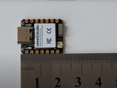 Le micro ESP32C6 de Xiao (Source de l&#039;image : YouTube)