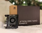 La Jetson Orin Nano Super ne mesure que 100 x 79 x 21 mm. (Source de l'image : Nvidia)