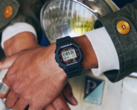 La nouvelle Casio G-Shock DW-5000R-1AJF n'est plus disponible en pré-commande sur la boutique en ligne de la marque au Japon. (Source de l'image : Casio)