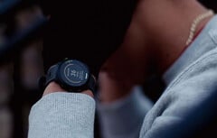 La Forerunner 945 est l&#039;une des trois anciennes smartwatches Forerunner à bénéficier d&#039;une nouvelle mise à jour. (Source de l&#039;image : Garmin)