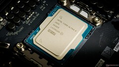 Intel a dévoilé hier le processeur phare Core Ultra 285K, ainsi que les autres CPU Arrow Lake-S.