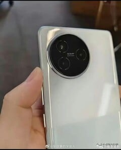 Le prétendu Redmi K80. (Source de l&#039;image : Weibo)