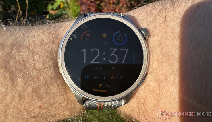 L'affichage de l'Amazfit Balance est également facile à lire au soleil