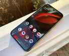 Le Pixel 9 Pro fait partie de la douzaine d'appareils Pixel éligibles à la mise à jour AP4A.250205.002 de Google. (Source de l'image : Notebookcheck)