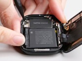 Les réparations de la Apple Watch Series 10 restent difficiles. (Source de l'image : iFixit)