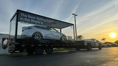 Cybertruck remorque un Model Y fabriqué aux États-Unis (Source de l&#039;image : TeslaNewsWire/X)