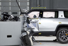 Le SUV Rivian R1S a obtenu d&#039;excellents résultats aux crash-tests de l&#039;IIHS. (Source de l&#039;image : IIHS)
