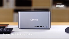 Le Lenovo ThinkCenter Neo Ultra est doté d&#039;un design Apple semblable à celui de Mac Studio, de processeurs Intel 14e génération et de la RTX 4060 (Source d&#039;image : Lenovo)