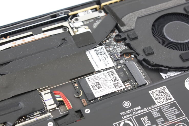 N'oubliez pas que les disques SSD M.2 2280 et les disques SSD secondaires ne sont pas pris en charge