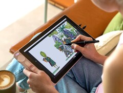 Huion dévoile la tablette à stylet Kamvas 13 (Gen 3) de 13,3 pouces destinée aux graphistes, photographes et artistes 3D. (Source de l&#039;image : Huion)