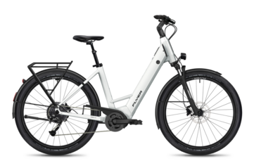 Le vélo électrique Flyer Gotour EL 3.12 XC en blanc perle brillant. (Source de l'image : Flyer)