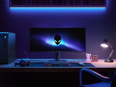 L&#039;Alienware AW3225DM est doté d&#039;un écran QHD incurvé avec un taux de rafraîchissement de 180 Hz (Image source : Dell)