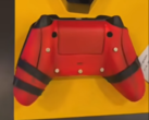 La manette Xbox Deadpool x sans l'attachement à l'arrière. (Source : bilibili)