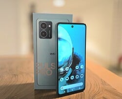 L'unité d'évaluation HMD Pulse Pro a été gracieusement fournie par HMD Germany.