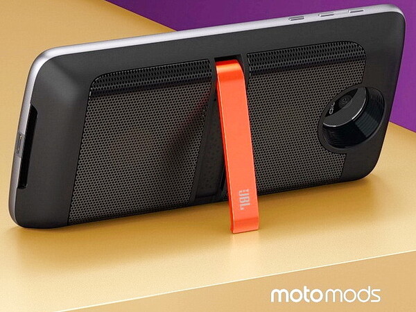 Le Moto Z Speaker Mod pour la série Moto Z disposait d'une batterie intégrée et d'une béquille. (Source de l'image : Motorola)